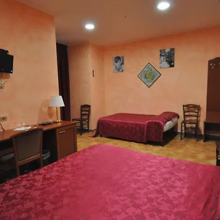 Impero Beauty & - Bike Hotel 3*