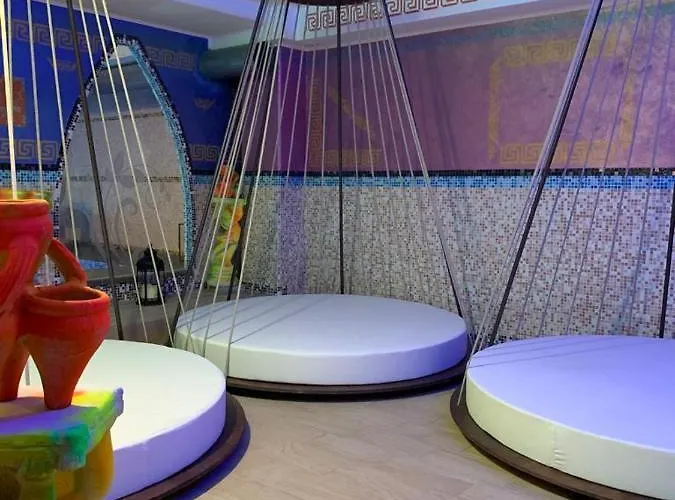 Hotel Impero Beauty & - Bike 3*